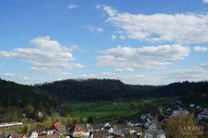 Zweifamilienhaus mit Garten, toller Aussicht und vielseitigen Nutzungsmöglichkeiten in Epfendorf – Die vollständige Adresse der Immobilie erhältst du vom Anbieter., 78736 Epfendorf – Vorschaubild 17