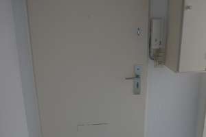 Bezugsfreie  2-Zimmer-Wohnung mit Balkon und neuer EBK – Ostpreußendamm 77b, 12207 Lichterfelde, Berlin – Vorschaubild 11