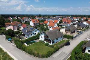 Sehr großzügiges Einfamilienhaus mit tollem DG-Studio, Pool und herrlichem Weitblick – Die vollständige Adresse der Immobilie erhältst du vom Anbieter., 85084 Reichertshofen – Vorschaubild 2