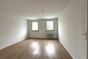 Praktisch geschnittene 2-Zimmer-Wohnung mit großem Balkon direkt am Waldrand. – Mamertusstr. 10, 44369 Huckarde (Ortsteil), Dortmund – Vorschaubild 4