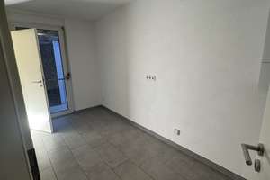 Modern renovierte Wohnung mit drei Zimmern, Balkon und viel Tageslicht – Die vollständige Adresse der Immobilie erhältst du vom Anbieter., 55116 Altstadt, Mainz – Vorschaubild 6