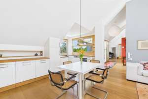 Vollmöblierte Design-Dachgeschosswohnung mit Dachterrasse – Die vollständige Adresse der Immobilie erhältst du vom Anbieter., 81547 Giesing, München – Vorschaubild 2