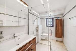 Wohnen, Arbeiten, Vermieten – Alte Hofstelle mit 3 Wohneinheiten auf über 1.000 m² Grundstück – Die vollständige Adresse der Immobilie erhältst du vom Anbieter., 85457 Wörth – Vorschaubild 4