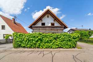 Schickes Einfamilienhaus in ruhiger Lage inklusive  PV-Anlage! – Kelheim (Kreis) – Vorschaubild 2