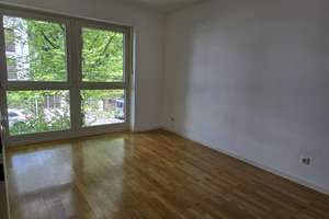Obermenzing herrliche 2,5 Zimmer, Küche, Bad, Balkon ins Grüne – Die vollständige Adresse der Immobilie erhältst du vom Anbieter., 81247 Obermenzing, München – Vorschaubild 13