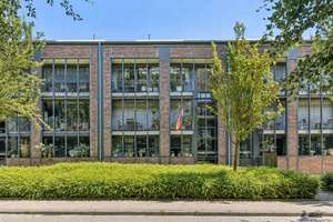 Modernes Luxus-Loft mit beeindruckender Raumhöhe – Die vollständige Adresse der Immobilie erhältst du vom Anbieter., 45136 Bergerhausen, Essen – Vorschaubild 12