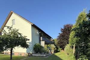 Freistehendes Zweifamilienhaus in Fürth Bislohe