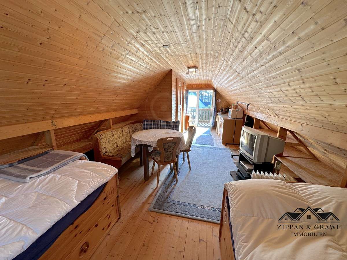 Immobilie in Pruchten - Charmantes Einfamilienhaus mit großem Garten und separatem Dachgeschoss in begehrter Lage - Bild 20