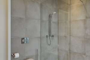 +++ Beeindruckender DOMBLICK!!! Ruhige 4,5-Zimmer Luxus-Penthaus-Maisonettewohnung fußläufig zum Hbf – Jakordenstraße 19, 50668 Altstadt/Nord, Köln – Vorschaubild 22