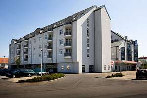 Property thumbnail 2