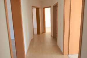Ruhige 3-Zimmer-Wohnung mit 2 Balkonen im beliebten Stadtfeld Ost! – Wilhelm-Kobelt-Straße 9, 39108 Magdeburg – Vorschaubild 10
