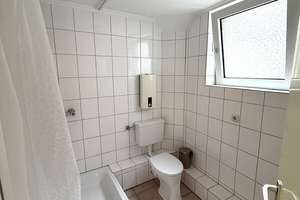 1-Raum Apartment in Aachen, Adalbertsteinweg zu vermieten mit neuer Pantryküche und Waschmaschine ! – Adalbertsteinweg 56, 52070 Adalbertsteinweg, Aachen – Vorschaubild 3