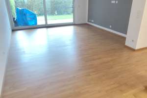 Schöne 2-Zimmer Wohnung ab 01.10.2026 ~ mit Terasse + Tiefgaragenstellplatz – 93047 Westenviertel, Regensburg – Vorschaubild 2