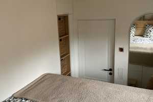 Neuwertiges 3-Zimmer-Tiny-House mit Lehmputz, Schwedenofen, geh. Innenausstattung und EBK – Günzburg (Kreis) – Vorschaubild 14