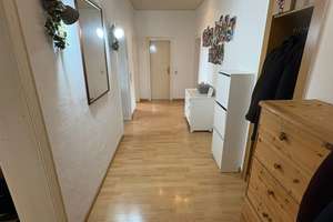 Freundliche 3 Zimmerwohnung in angenehmer Umgebung ab 01.07.26 verfügbar.