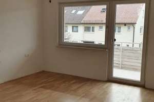 Modernisierte helle Wohnung mit Fussbodenheizung – Die vollständige Adresse der Immobilie erhältst du vom Anbieter., 71732 Tamm – Vorschaubild 8