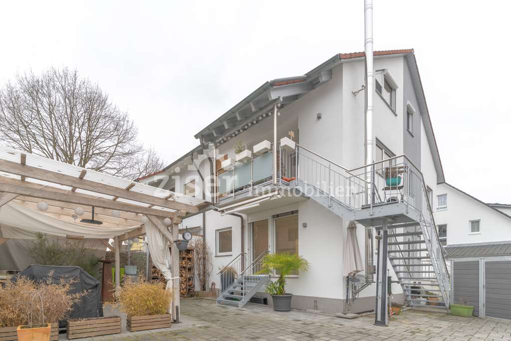 Immobilie in March - Doppelhaushälfte in March-Holzhausen! - Bild 2