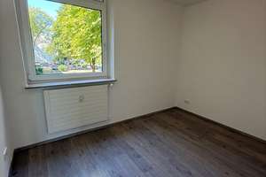 3 Zimmer Wohnung mit Balkon sucht nette Mieter! – Meerkamp 12, 45327 Katernberg, Essen – Vorschaubild 10