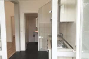 Schicke 2-Raumwohnung in der STV mit Parkett, Duschbad, EBK und Stellplatz mgl. !!! – August-Bebel-Str. 0, 18055 Stadtmitte, Rostock – Vorschaubild 3