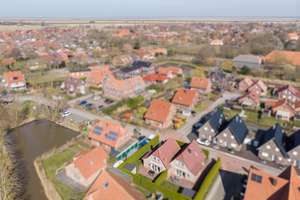 Friesenhaus in exklusiver Wohnlage von Greetsiel – Die vollständige Adresse der Immobilie erhältst du vom Anbieter., 26736 Krummhörn – Vorschaubild 3