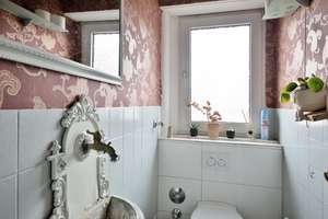 Bestlage: Helle 3-Zimmer-Dachgeschosswohnung mit Garage – Die vollständige Adresse der Immobilie erhältst du vom Anbieter., 76133 Innenstadt-West, Karlsruhe – Vorschaubild 3