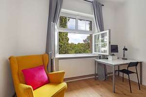 Modernisierter Altbaucharme mit Parkblick - renovierte, großzügige 2-Zimmer Wohnung – Manteuffelstrasse 9, 12103 Tempelhof, Berlin – Vorschaubild 11