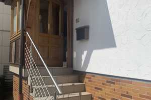 Einfamilienhaus / Wohnung in Ebsdorfergrund-Mölln LK Marburg zeitnah zu vermieten – Hopfengarten 10, 35085 Marburg-Biedenkopf (Kreis) – Vorschaubild 1