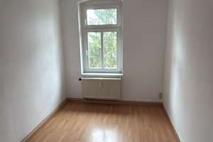Großzügige 4-Zimmer mit Laminat und Wanne! – Franz-Wiesner-Straße 6, 9131 Ebersdorf, Chemnitz – Vorschaubild 5