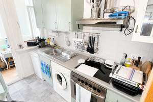 TOP! Gepflegte, geräumige 3-Zi.-Whg. mit 67,5 qm * TL-Bad * Veranda * freiwerdend! – Die vollständige Adresse der Immobilie erhältst du vom Anbieter., 70327 Wangen, Stuttgart – Vorschaubild 4