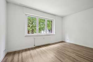 Kapitalanlage oder Eigennutzung: Schönes 3-Parteienhaus mit bezugsfreier 3-Zimmerwohnung in Top-Lage – Die vollständige Adresse der Immobilie erhältst du vom Anbieter., 47803 Kempener Feld/Baackeshof, Krefeld – Vorschaubild 12