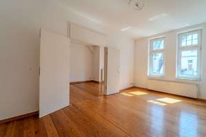 Sofort bezugsfrei! Charmante 3,5-Zimmer-Altbauwohnung mit zwei Balkonen am Rostocker Stadthafen – Die vollständige Adresse der Immobilie erhältst du vom Anbieter., 18057 Kröpeliner-Tor-Vorstadt, Rostock – Vorschaubild 25