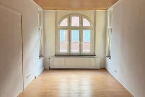 Komplett renovierte Wohnung(4 Zimmer,Küche,Diele,Bad,Gäste-WC) im attrakt. Altbau im Gerichtsviertel – Saarbrücker Str. 46, 44135 Kaiserbrunnen, Dortmund – Vorschaubild 2
