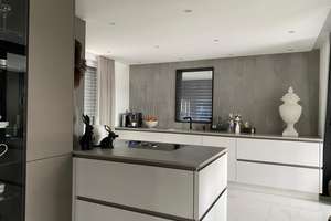 Design trifft Gemütlichkeit: Kernsaniertes Juwel mit Terrasse, High-End-Ausstattung, PV & Klima – Kreuzhaldenstraße 47, 70329 Hedelfingen (Ortsteil), Stuttgart – Vorschaubild 7