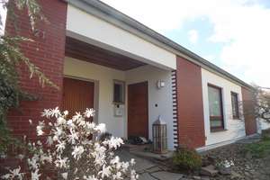 Freistehendes, aufwendig saniertes  EFH mit Garage auf tollem Grundstück in Do-Syburg (Erbbaurecht)