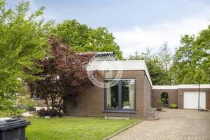 Traumhaftes Wohnen am Wasser – hochwertiger Bungalow in begehrter Lage – Die vollständige Adresse der Immobilie erhältst du vom Anbieter., 59071 Uentrop, Hamm – Vorschaubild 3