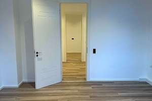 Gehobene Altbauwohnung mitten in Rüttenscheid 2 Zimmer  ca.52 m² – Die vollständige Adresse der Immobilie erhältst du vom Anbieter., 45131 Rüttenscheid, Essen – Vorschaubild 16