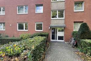 Wunderschöne Erdgeschoß-Wohnung in einer schönen grünen Anlage in Garrath! Provisonsfrei
