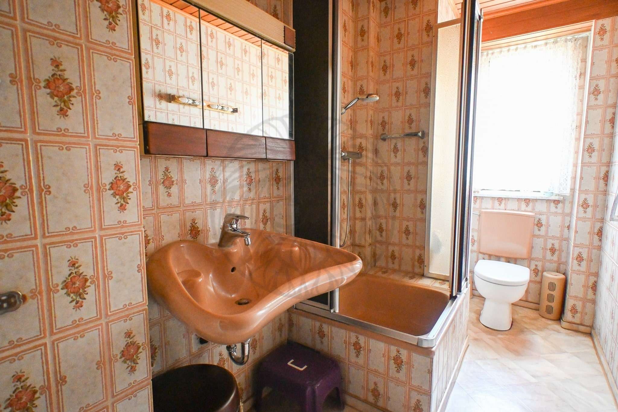 Immobilie in Bad Schwalbach - Bad Schwalbach: Mehrfamilienhaus in zentraler Stadtlage! - Bild 5