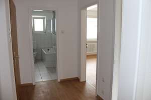 Renovierte Wohnung mit zweieinhalb Zimmern in Bochum-Wattenscheid – Harkortstraße 12, 44866 Wattenscheid-Mitte, Bochum – Vorschaubild 5