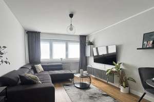Helle 2-Zimmer-Wohnung mit Balkon & Stellplatz – in Opladen – Die vollständige Adresse der Immobilie erhältst du vom Anbieter., 51379 Opladen, Leverkusen – Vorschaubild 1