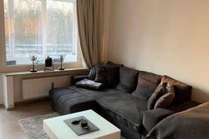 Schöne renovierte 1-Zimmer Wohnung mit Loggia und EBK  – Königswieser Straße 1, 81475 München – Vorschaubild 2