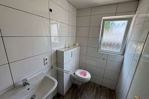 Zwei Häuser auf einem Grundstück mit Hof und großem Garten - mit Ausbau- & Entwicklungspotenzial – Die vollständige Adresse der Immobilie erhältst du vom Anbieter., 52355 Gürzenich, Düren – Vorschaubild 43