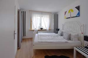 "Haus Alfina" –  Möbliertes Ferienhaus / Airbnb mit sehr guter Bewertung und Stammkundschaft – Die vollständige Adresse der Immobilie erhältst du vom Anbieter., 56859 Alf – Vorschaubild 4