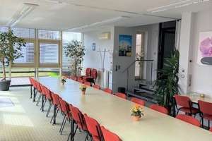 Vermietetes Mehrfamilienhaus mit zusätzlicher Bürofläche *VERHANDLUNGSBASIS* – Die vollständige Adresse der Immobilie erhältst du vom Anbieter., 95145 Oberkotzau – Vorschaubild 6