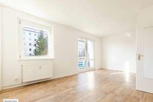 Provi frei 3 Zimmer - Wohnung mit Balkon
