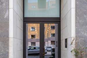 Helle Dachgeschosswohnung: Penthouse-Flair mit Panoramablick auf Dom und Fernsehturm – Die vollständige Adresse der Immobilie erhältst du vom Anbieter., 10179 Mitte (Ortsteil), Berlin – Vorschaubild 7