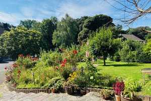 Stadtvilla mit wunderschönem Garten,
Loft und vielseitig nutzbaren Wohn-/ Gewerbeflächen – Heinsberg (Kreis) – Vorschaubild 6