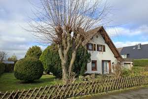 Vordere Doppelhaushälfte in ruhiger, bevorzugter Lage von Bad Kreuznach von Privat zu verkaufen – Königsberger Straße 18, 55543 Bad Kreuznach – Vorschaubild 2
