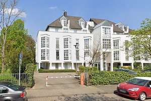 3 ZKDB, Dachterrasse, 2 kleine Balkone - ruhige, zentrale Wohnlage Aachen - Option Stellplatz  