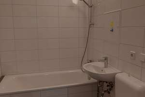 Familien willkommen, Ihre neue 4-Zimmer-Wohnung wartet! – Berzdorfer Str. 12, 1239 Prohlis-Nord, Dresden – Vorschaubild 9